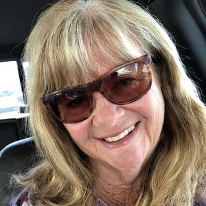 Meet your Posher, Eileen